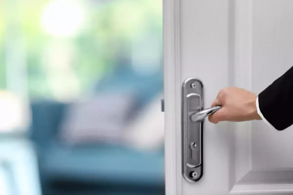 comment ouvrir une porte d'entrée 5 points bloquée