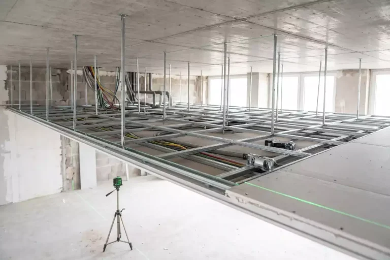 pose plafond placo sur suspente