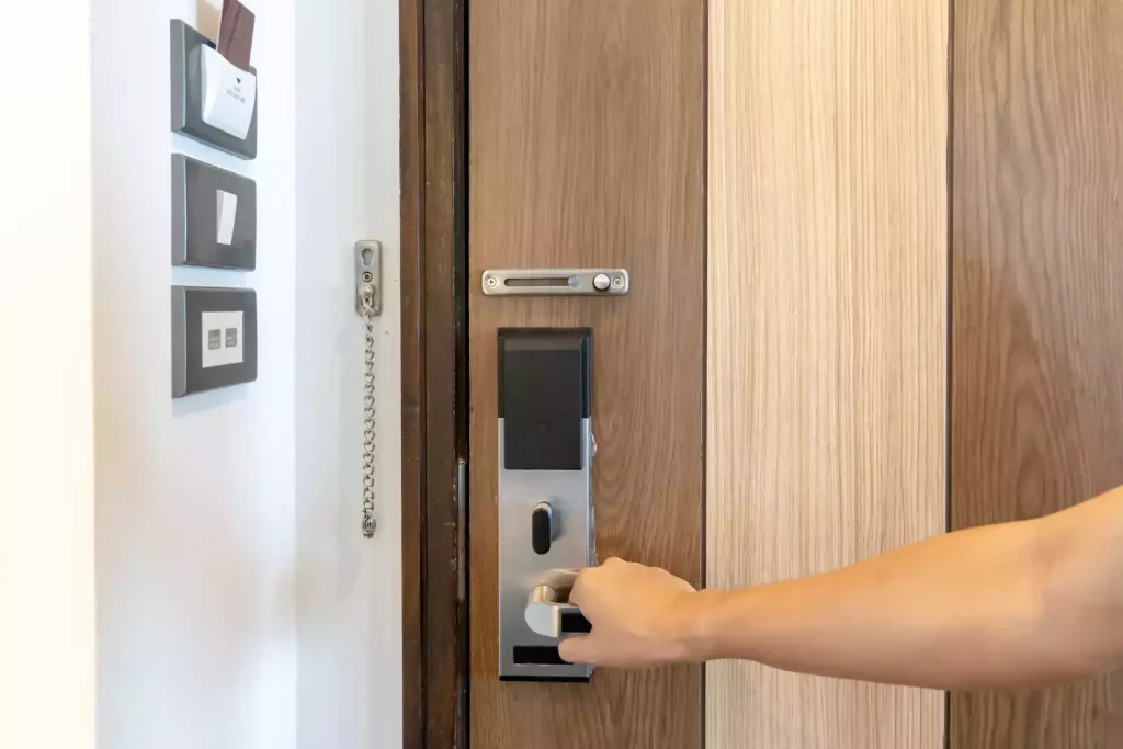 Problème de fermeture d’une porte à 5 points : comment s'y prendre ?