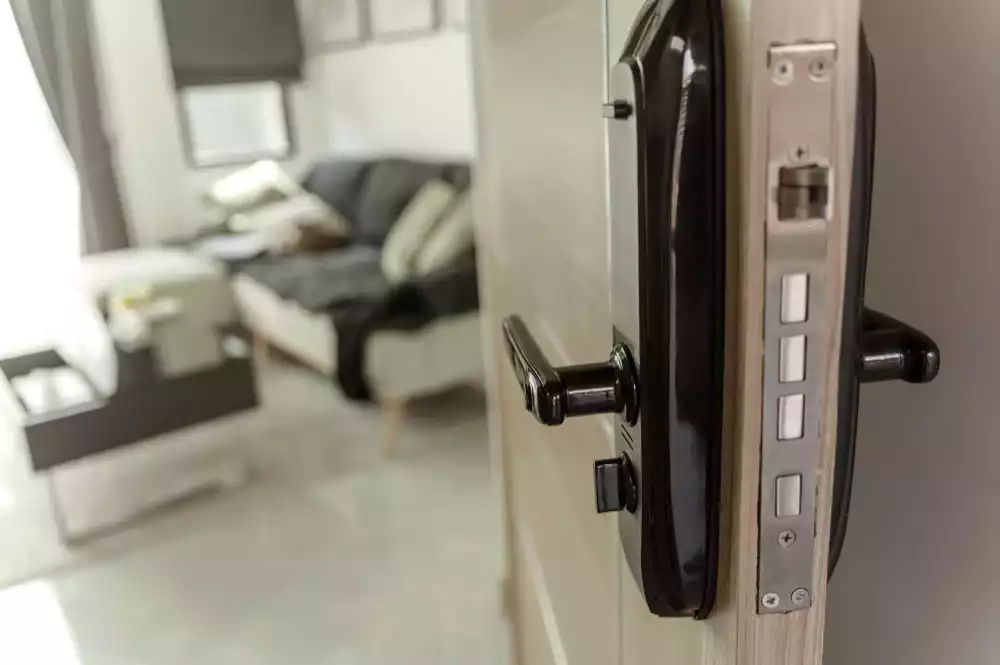 Faut-il faire appel à un professionnel ou intervenir soi-même ?